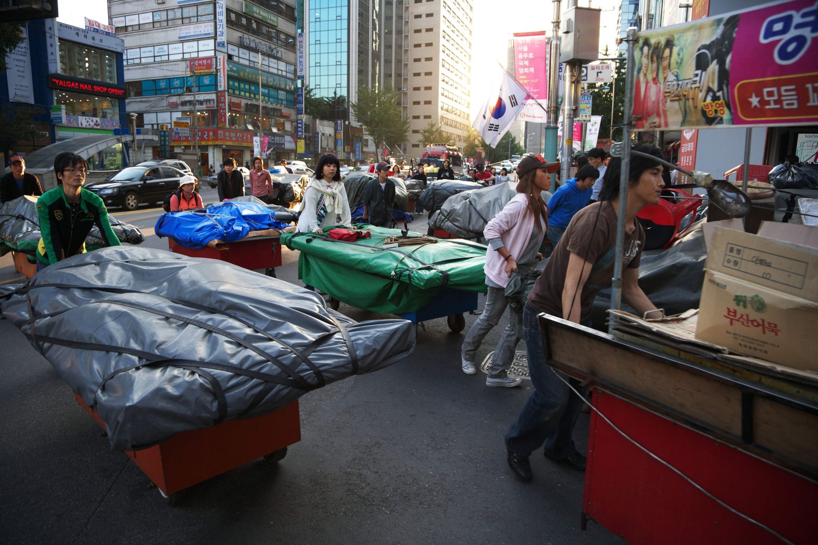 �ʐ^,�f��,����,�t���[,�t�H�g,�N���G�C�e�B�u�E�R�����Y,���i,�ǎ�,����̌Q��, ����, �c��, �X, �X�H