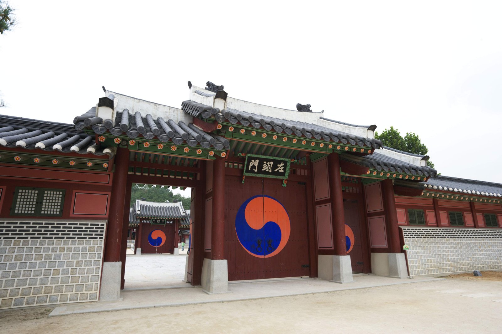 �ʐ^,�f��,����,�t���[,�t�H�g,�N���G�C�e�B�u�E�R�����Y,���i,�ǎ�,����, �`�����O��, ��, �A�z���ɐ}, ����