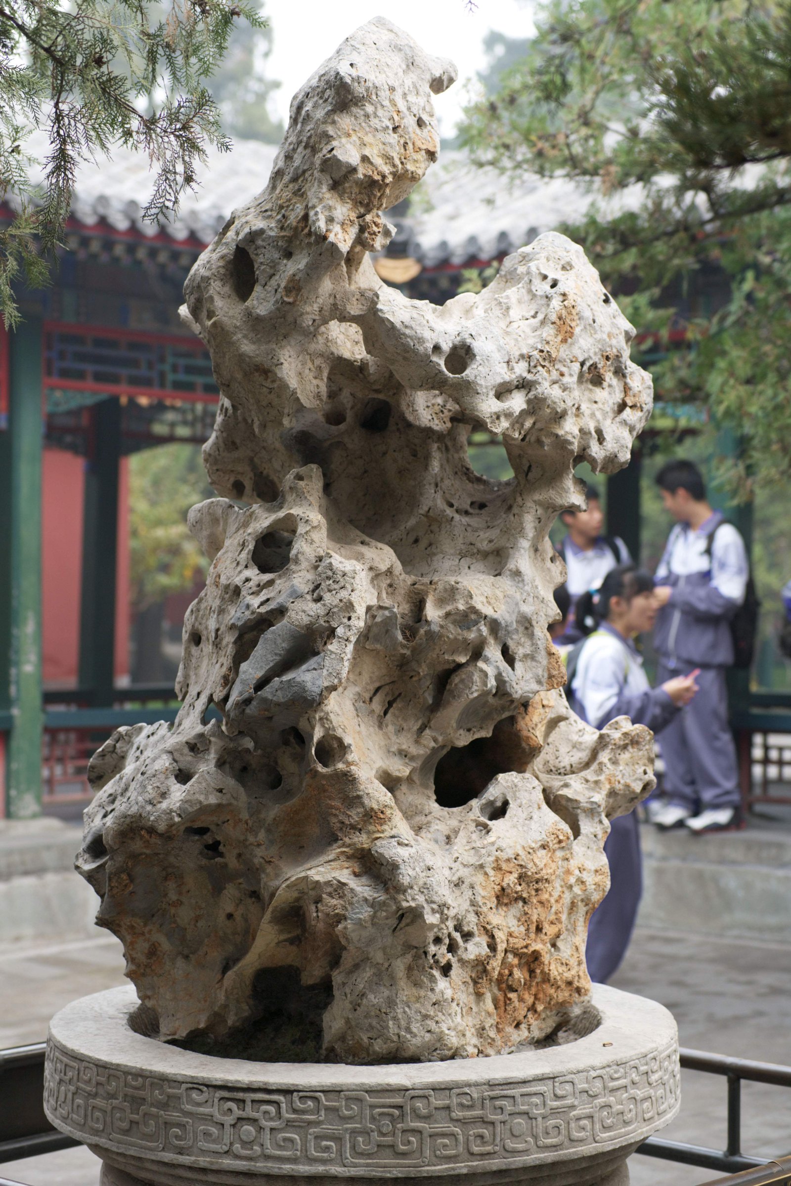 写真,素材,無料,フリー,フォト,クリエイティブ・コモンズ,風景,壁紙,頤和園の太湖石, 奇石, 奇岩, 飾り物, 穴