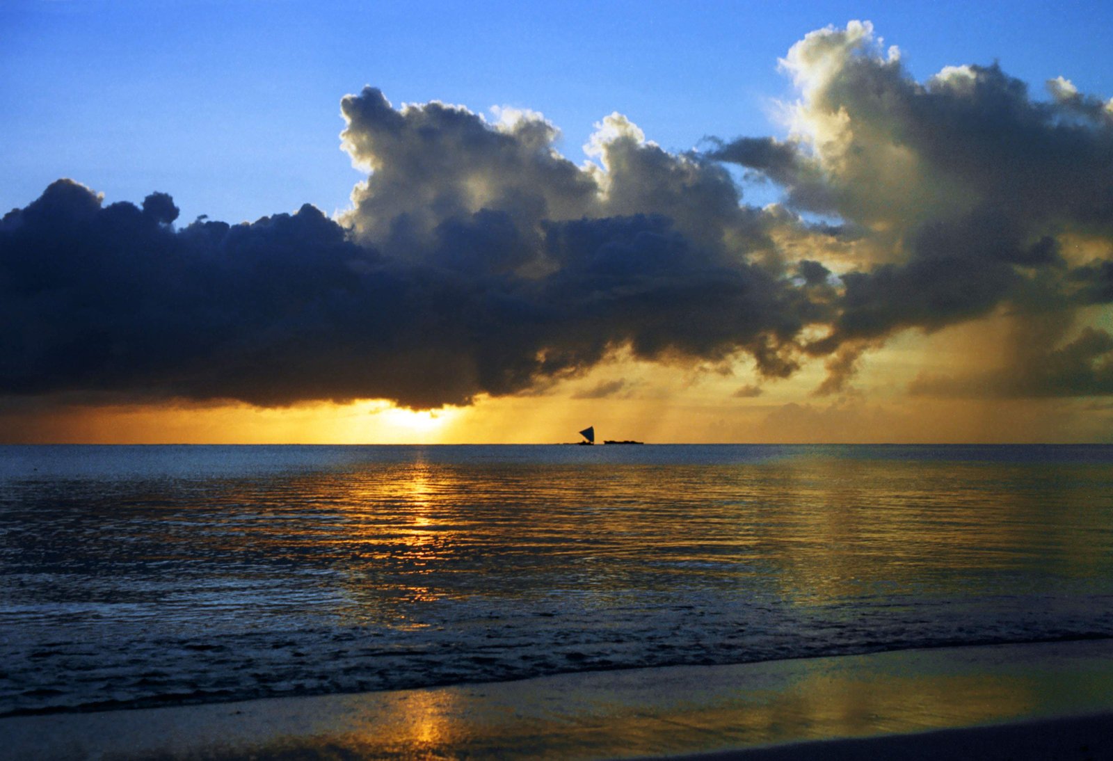 �ʐ^,�f��,����,�t���[,�t�H�g,�N���G�C�e�B�u�E�R�����Y,���i,�ǎ�,�[���_�ƊC, �[��, �_, �g, 