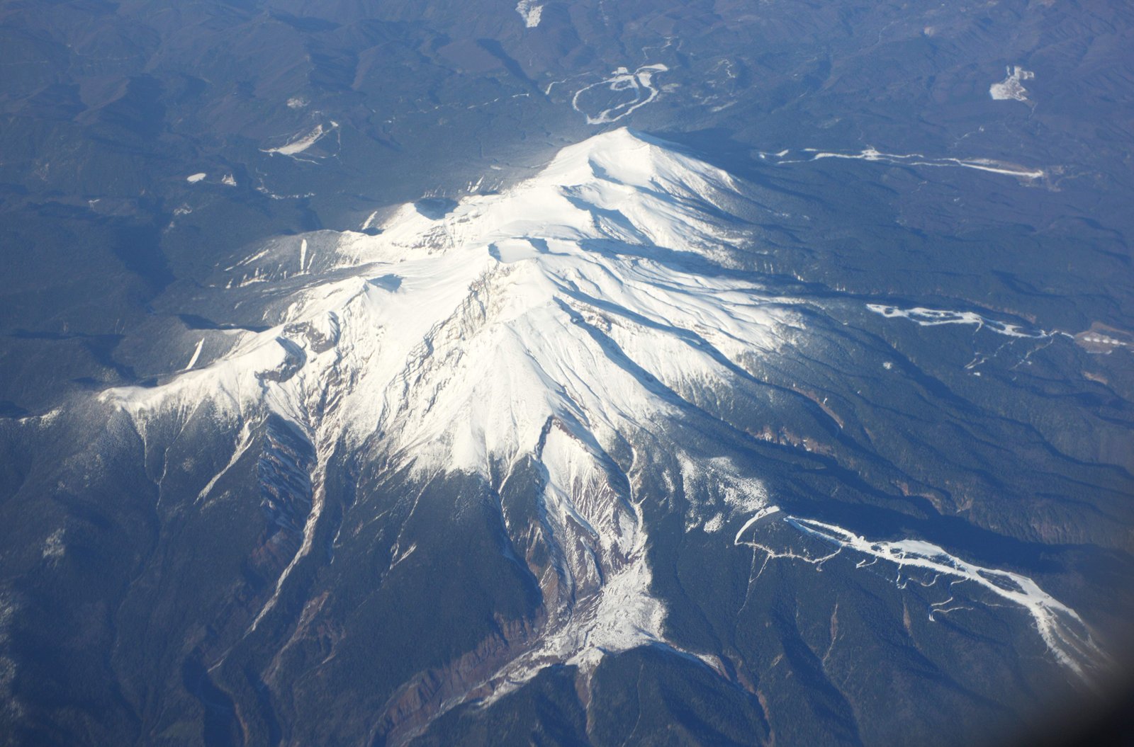写真,素材,無料,フリー,フォト,クリエイティブ・コモンズ,風景,壁紙,御嶽山, 雪山, 剣が峰, 御嶽神社, 霊峰