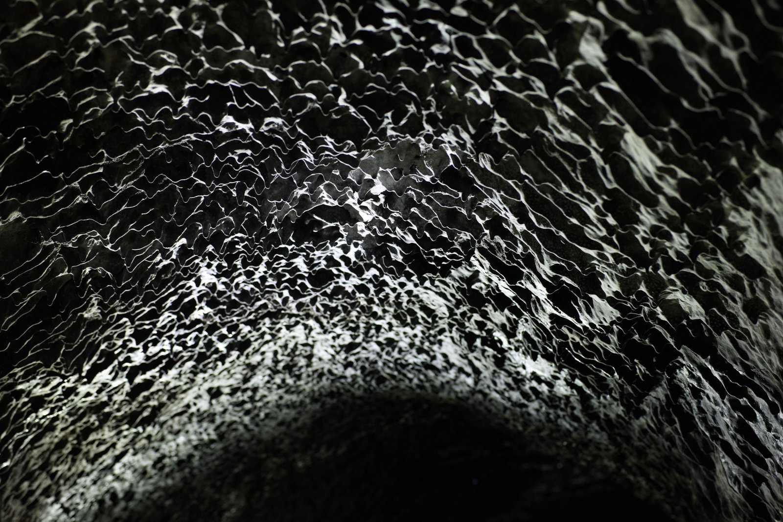 写真,素材,無料,フリー,フォト,クリエイティブ・コモンズ,風景,壁紙,万丈窟の天井, 萬丈窟, 拒文岳溶岩洞窟系, 火山島, 地下