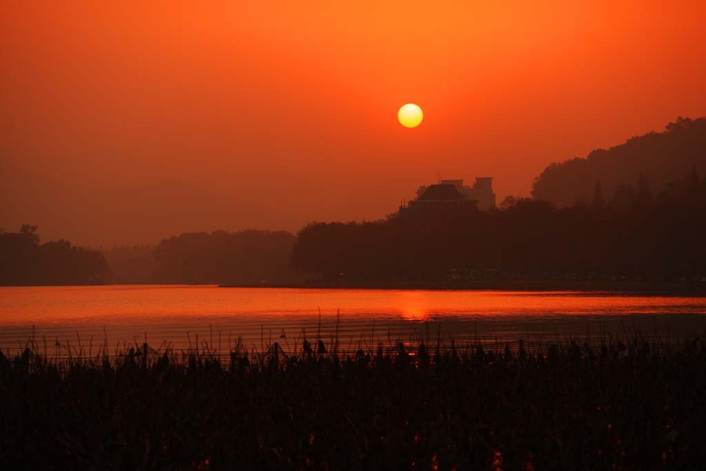 �ʐ^,�f��,����,�t���[,�t�H�g,�N���G�C�e�B�u�E�R�����Y,���i,�ǎ�,���΂̗[���, �n�X, ���z, �[�z, ����