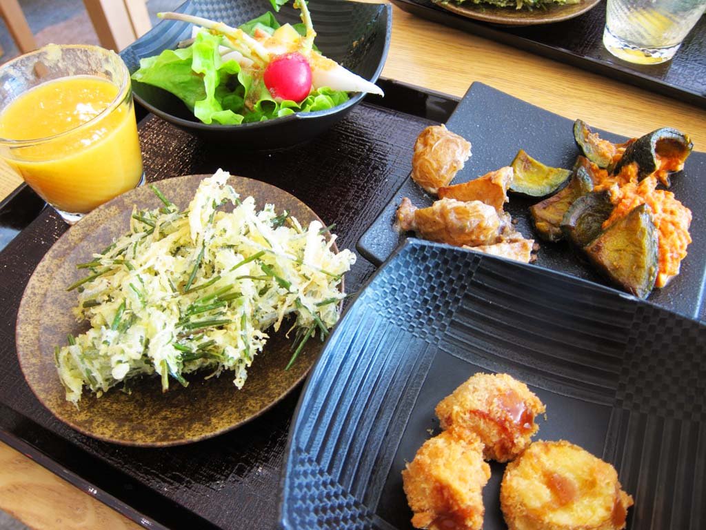 �ʐ^,�f��,����,�t���[,�t�H�g,�N���G�C�e�B�u�E�R�����Y,���i,�ǎ�,��؃o�C�L���O, ����, �H�ו�, , 