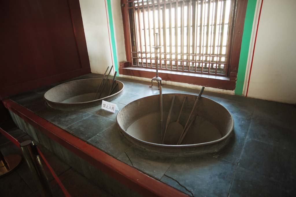 �ʐ^,�f��,����,�t���[,�t�H�g,�N���G�C�e�B�u�E�R�����Y,���i,�ǎ�,�c�z�̋{�@���J�{, , , , 