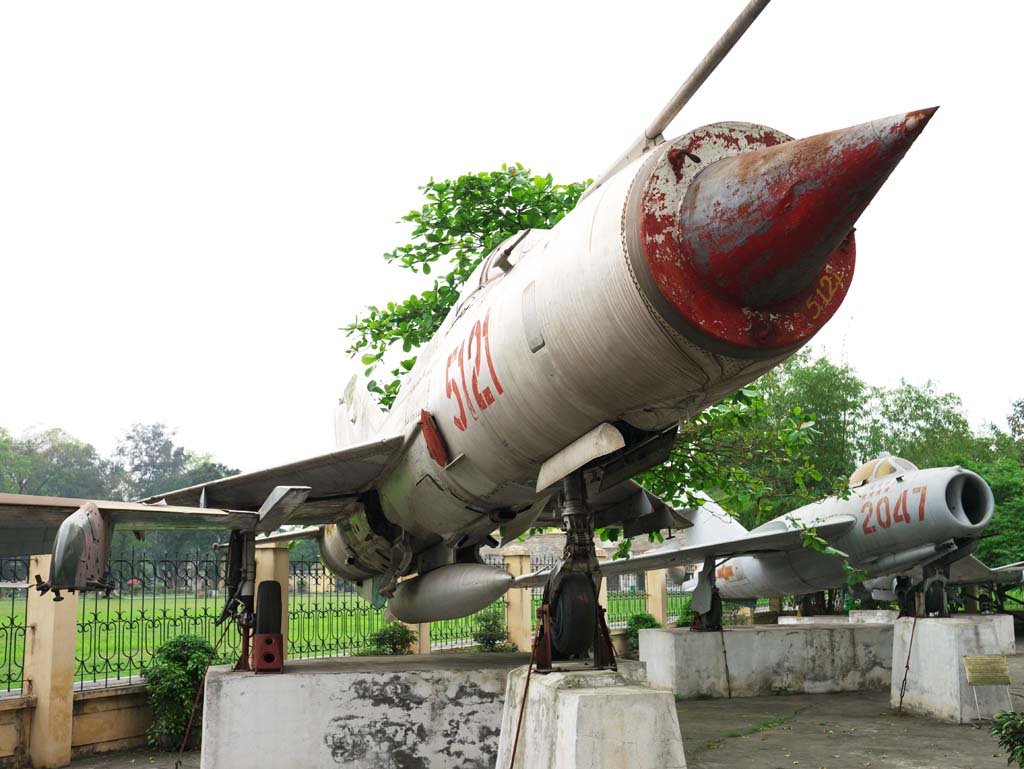 �ʐ^,�f��,����,�t���[,�t�H�g,�N���G�C�e�B�u�E�R�����Y,���i,�ǎ�,MiG-21, , , , 