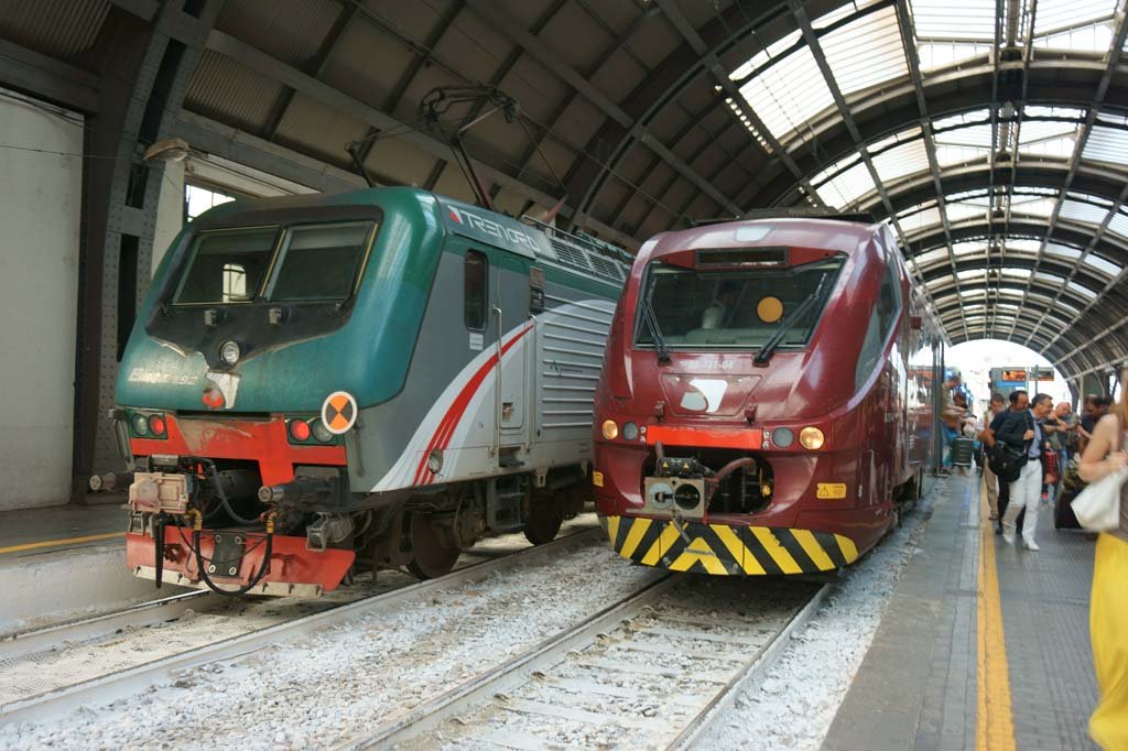 �ʐ^,�f��,����,�t���[,�t�H�g,�N���G�C�e�B�u�E�R�����Y,���i,�ǎ�,MALPENSA EXPRESS, , , , 