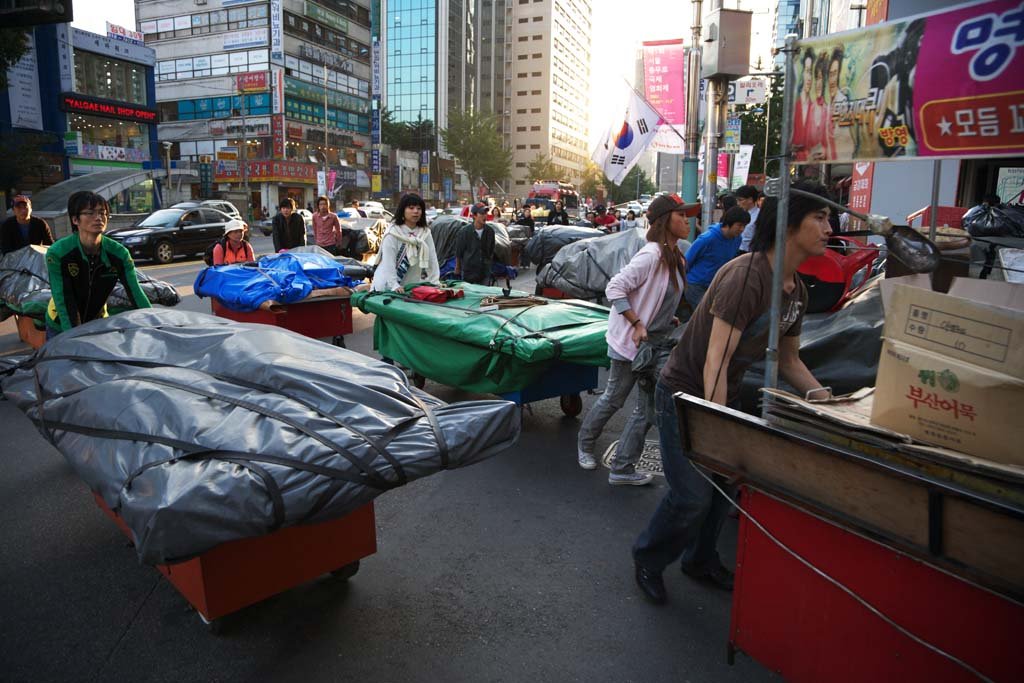 �ʐ^,�f��,����,�t���[,�t�H�g,�N���G�C�e�B�u�E�R�����Y,���i,�ǎ�,����̌Q��, ����, �c��, �X, �X�H