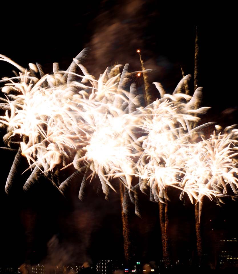 �ʐ^,�f��,����,�t���[,�t�H�g,�N���G�C�e�B�u�E�R�����Y,���i,�ǎ�,�ł��グ�ԉ�, �Ζ�, �X�^�[�}�C��, �ŏ�, �Ă̕�����