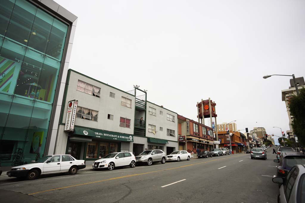 �ʐ^,�f��,����,�t���[,�t�H�g,�N���G�C�e�B�u�E�R�����Y,���i,�ǎ�,�W���p���^�E��, ���{�l, New People, ���{����, �ٍ�