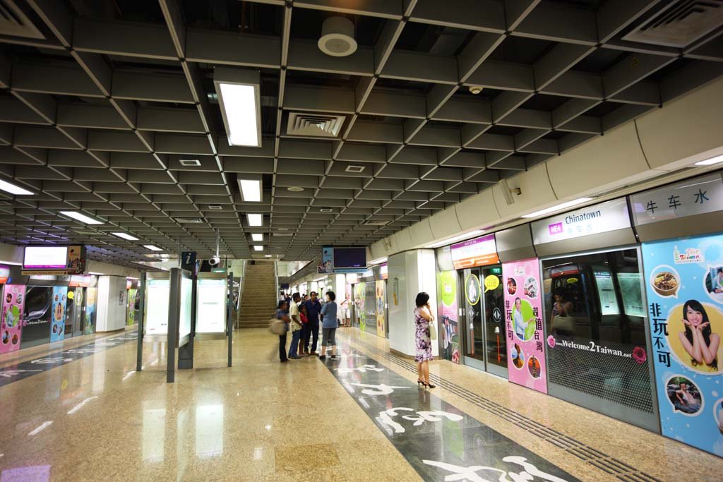 �ʐ^,�f��,����,�t���[,�t�H�g,�N���G�C�e�B�u�E�R�����Y,���i,�ǎ�,�n���S, ���Ԑ��w, �z�[���h�A, �n���S, �v���b�g�z�[��