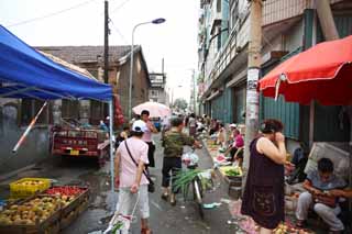 Foto, materieel, vrij, landschap, schilderstuk, bevoorraden foto,Een diepe rode profijt markt, Markt, Straat stal, Boodschappend doend, Leven