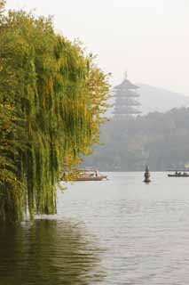 photo,material,free,landscape,picture,stock photo,Creative Commons,Three Pools Mirroring the Moon, thunder peak tower, Saiko, surface of a lake, garden lantern