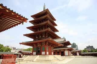 photo,material,free,landscape,picture,stock photo,Creative Commons,Shitennoji Temple five-story pagoda, , , , 