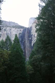 photo,material,free,landscape,picture,stock photo,Creative Commons,Bridal veil waterfall, cliff, valley, YOSEMITE, 