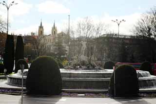 photo,material,free,landscape,picture,stock photo,Creative Commons,The fountain of the tours for the neighbor, , , , 