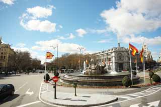 photo,material,free,landscape,picture,stock photo,Creative Commons,The fountain of Cibeles, , , , 