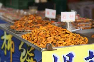 photo,material,free,landscape,picture,stock photo,Creative Commons,Dried persimmons selling, , , , 