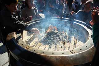 photo, la matire, libre, amnage, dcrivez, photo de la rserve,Dtenteur de l'encens de Senso-ji Temple, Bouddhisme, Temple Senso-ji, Asakusa, Un bton de l'encens