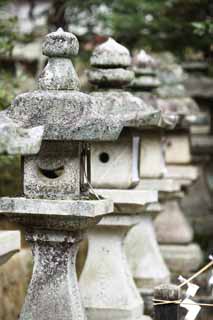 Foto, materieel, vrij, landschap, schilderstuk, bevoorraden foto,Ishigami belangrijk heiligdom stenige lantaarn, De Japanese Chronicle van Japanneren, Beschrijving van volk geschiedenis, Stenige lantaarn, Stenig lantaarn tuinieren